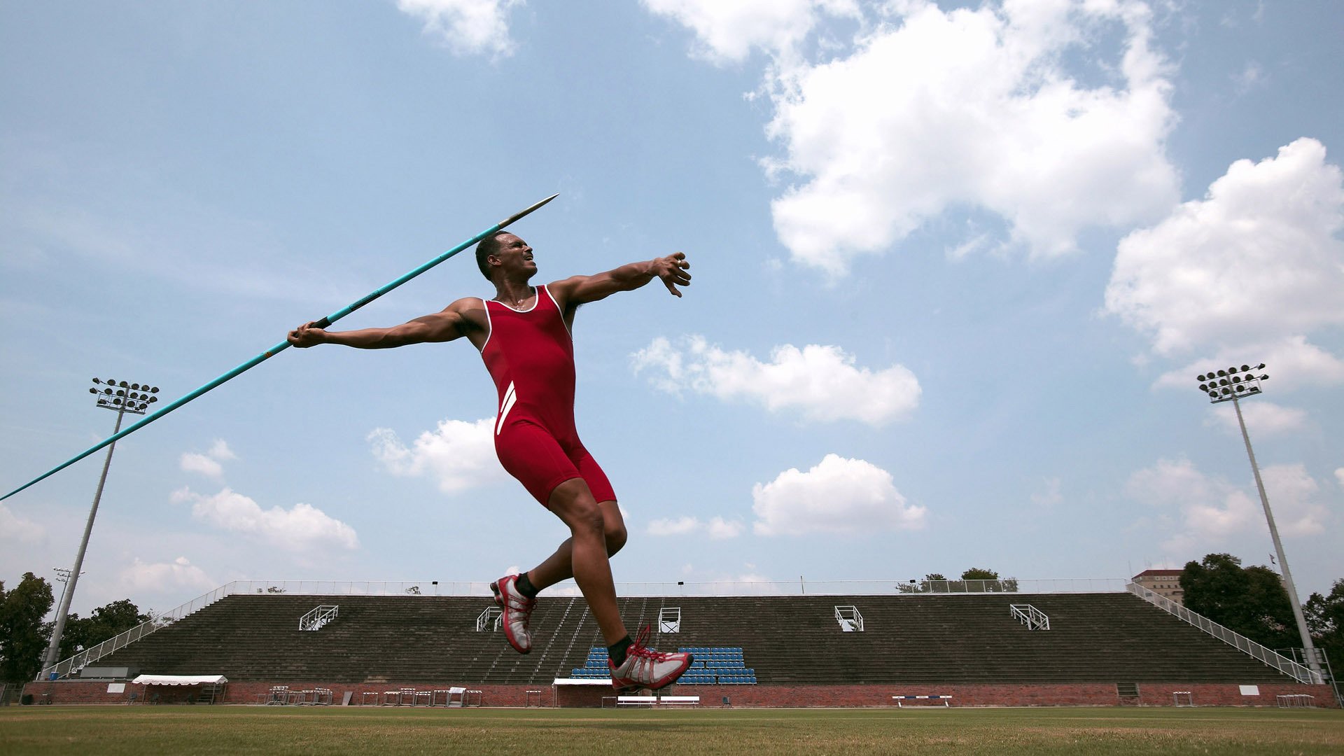 西甲国家德比之夜，加克波关键节点连续得分改写战局