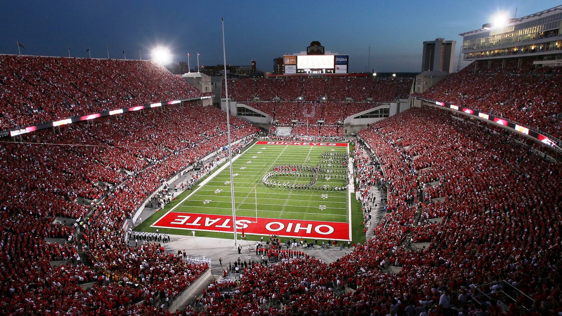 拉梅洛·鲍尔闪耀洛杉矶，制胜一投终结湖人主场连胜